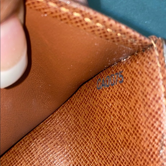 Louis Vuitton Koala Compact wallet - Picture 11 of 15